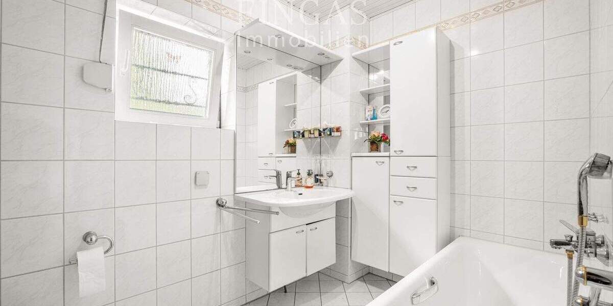 Einfamilienhaus Ritterhude - 4 Zimmer, 122 m&sup2;, 259.000&euro; | Angebot:24622026