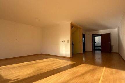 Haus Mannheim Rheinau - 4 Zimmer, 122 m&sup2;, 365.000&euro; | Angebot:25730924