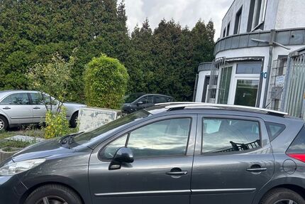 Peugeot 207 125.000 km 999 € Essen 45326