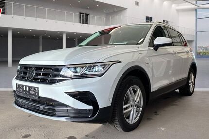 VW Tiguan 69.998 km 24.980 &euro; Barchfeld - Immelborn 36456