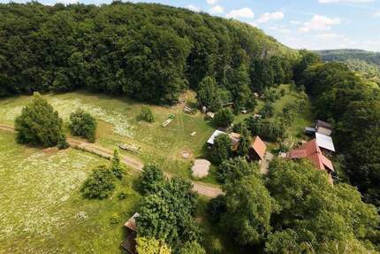 Landhaus auf großem Wald- und Wiesengrundstück mitten in Deutschland 1 zimmer