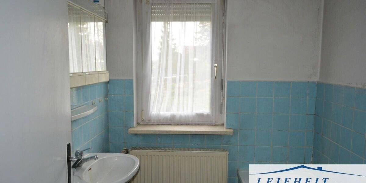 Einfamilienhaus Mühlhausen Eigenrieden - 5 Zimmer, 125 m&sup2;, 119.000&euro; | Angebot:26807371