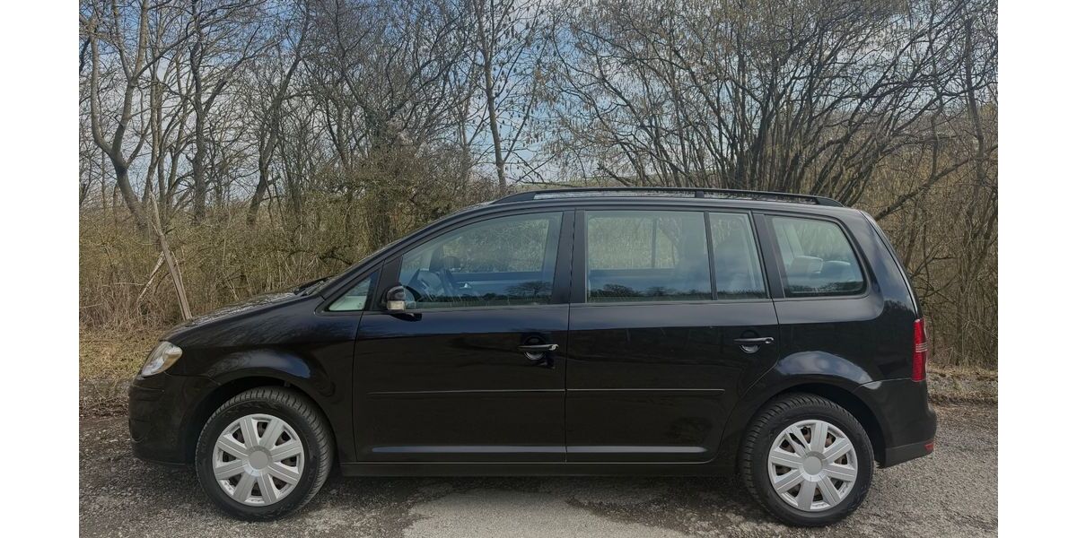 VW Touran 265.000 km 3.750 &euro; Würzburg 97084