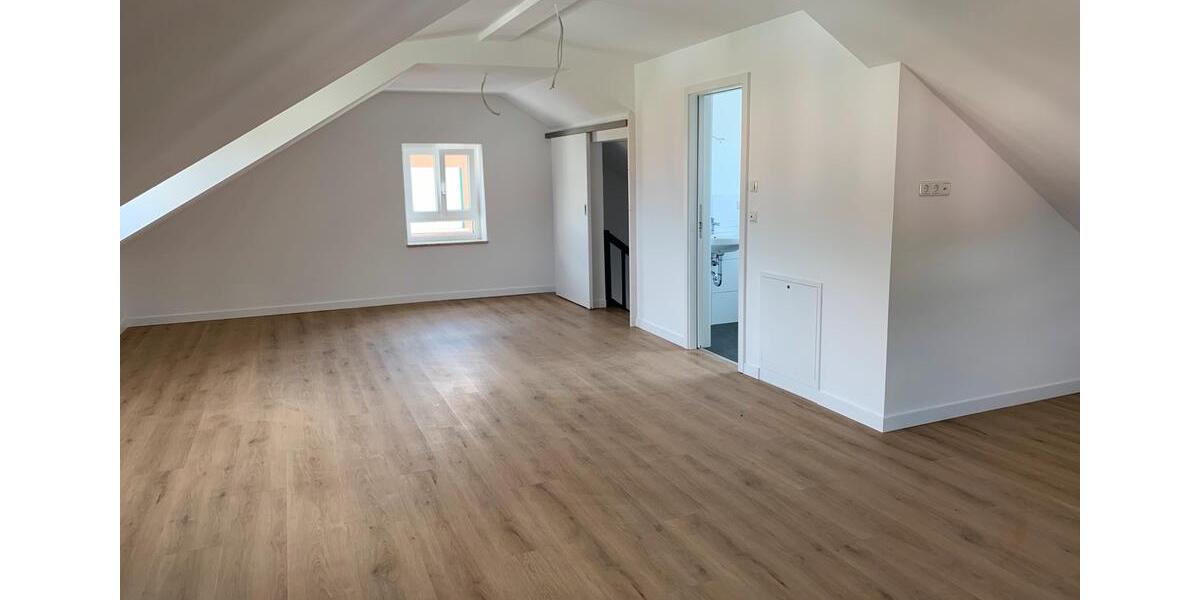Maisonettenwohnung Schwandorf - 1 Zimmer, 115 m&sup2;, 1.400&euro; | Angebot:26699686