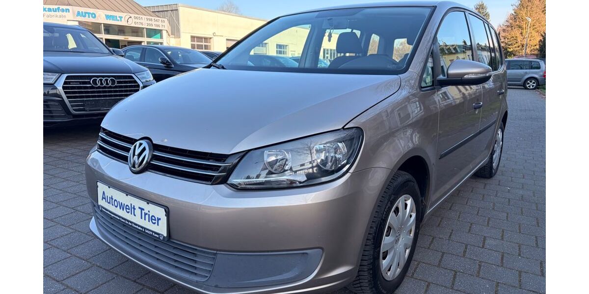 VW Touran 262.000 km 3.490 &euro; Trier 54294