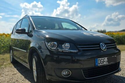 VW Touran 112.000 km 10.783 € Moosthenning 84164