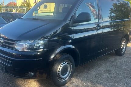 VW T5 Transporter 357.000 km 9.900 &euro; RIESA 01589