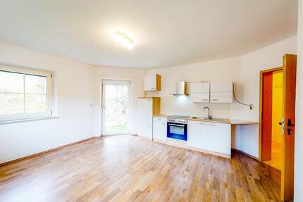 Wohnung Grainet - 2 Zimmer, 45 m&sup2;, 450&euro; | Angebot:26131675