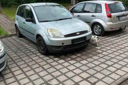 Ford Fiesta 180.000 km 1.200 &euro; Colditz 04680
