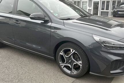 Hyundai i30 57.900 km 15.498 &euro; Wiesbaden 65207
