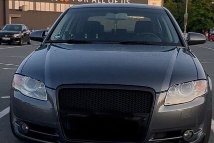 Audi A4 270.000 km 5.100 &euro; Paderborn 33100