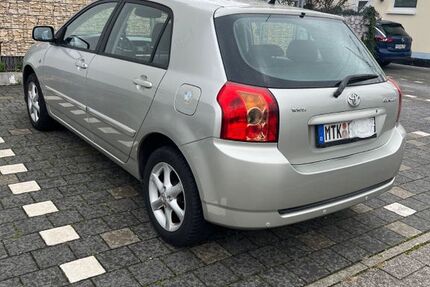 Toyota Corolla 93.800 km 5.990 € Flörsheim am Main 65439