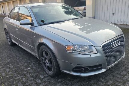 Audi A4 175.000 km 1.699 &euro; Duisburg 47053