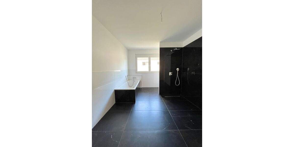 Reihenmittelhaus Rövershagen - 4 Zimmer, 140 m&sup2;, 1.550&euro; | Angebot:25339923