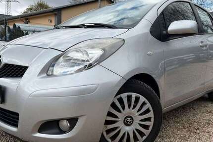 Toyota Yaris 207.442 km 3.990 &euro; Großbeeren 14979