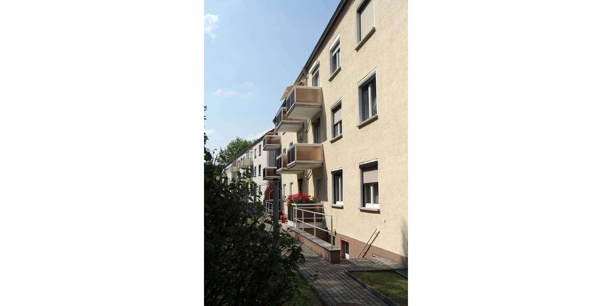 Wohnung zum Kaufen in Zeitz 32.000 € 60 m² 3 zimmer