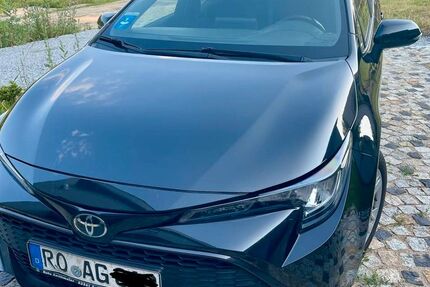 Toyota Corolla 139.000 km 12.999 &euro; München 81825