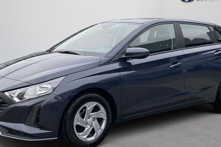 Hyundai i20 5.990 km 18.990 &euro; Einbeck 37574