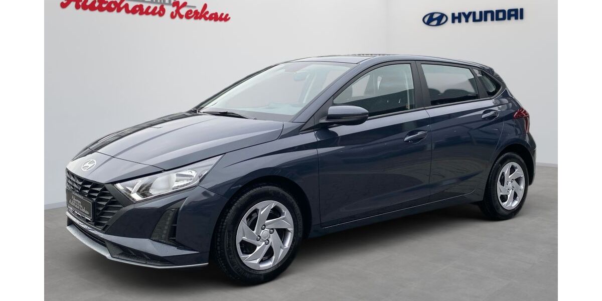 Hyundai i20 5.990 km 18.990 &euro; Einbeck 37574