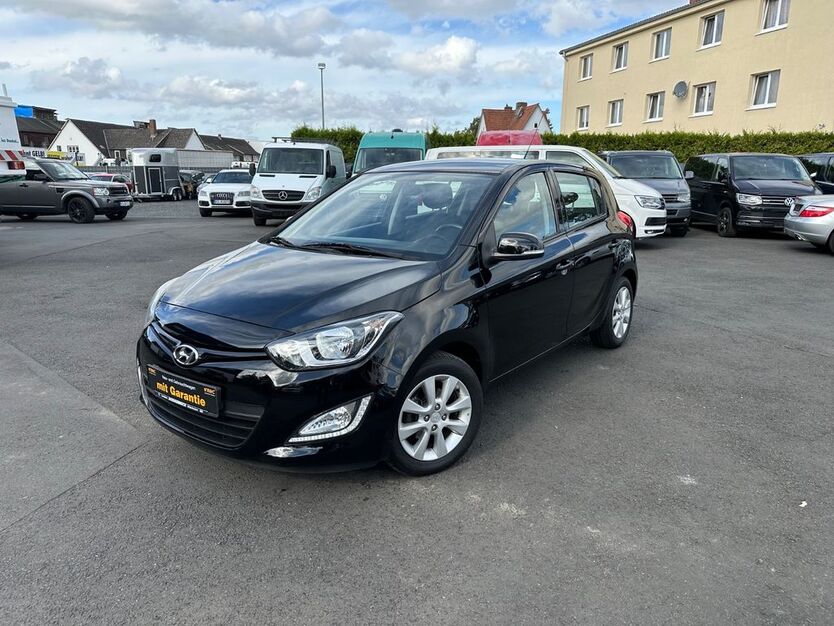 i20