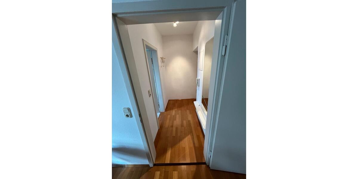 Etagenwohnung Gersthofen - 1 Zimmer, 25 m&sup2;, 680&euro; | Angebot:25942810