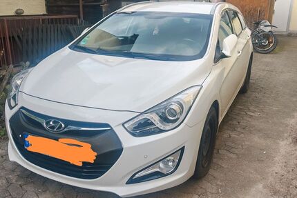 Hyundai i40 199.999 km 6.400 &euro; Bensheim 64625