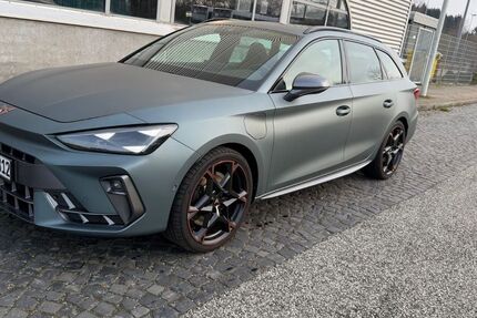 Cupra Leon 24.900 km 38.000 &euro; Neumünster 24537
