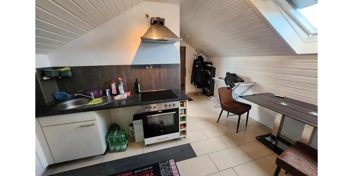 Dachgeschoßwohnung Ehingen (Donau) - 3 Zimmer, 64 m&sup2;, 155.000&euro; | Angebot:27096420