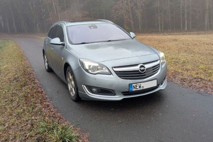 Opel Insignia 211.450 km 7.900 &euro; Mantel 92708