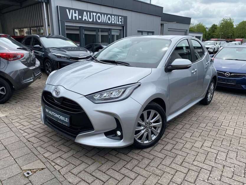 Yaris