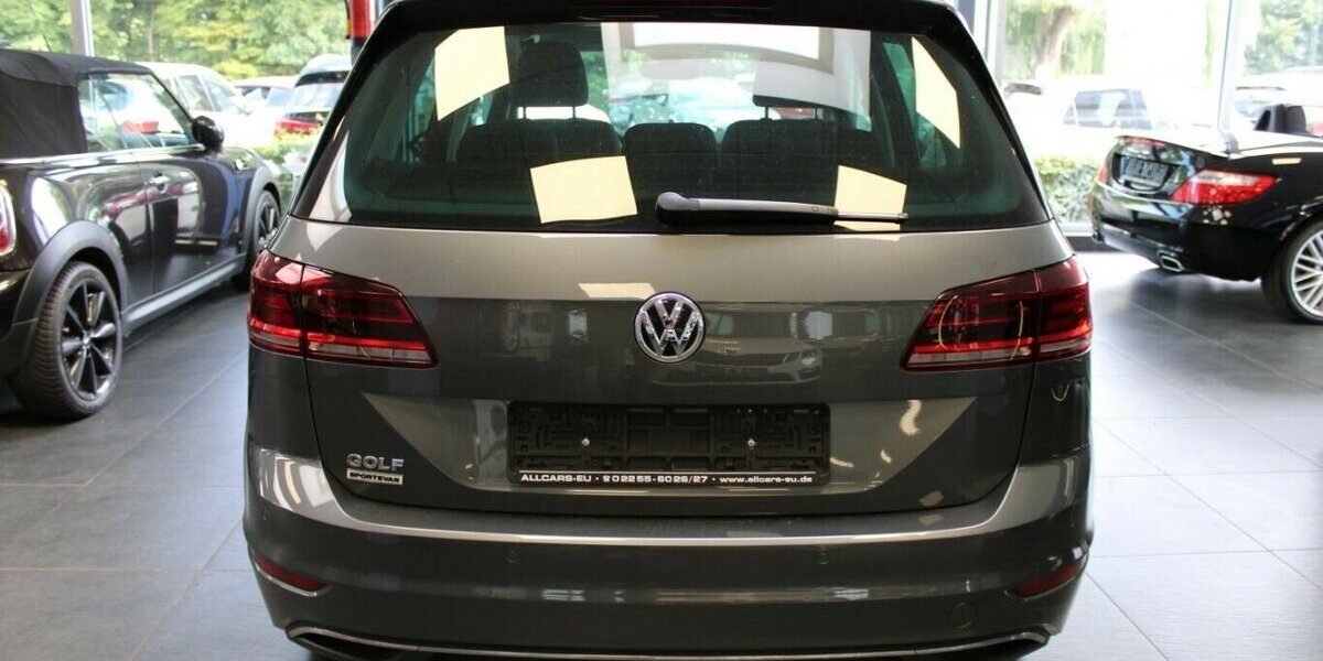 VW Golf Sportsvan 1.0 TSI OPF United 78.395 km 15.980 € Euskirchen 53881