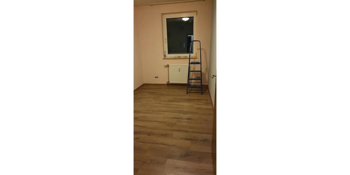 Zu verkaufen steht eine gepflegte 4 Zimmer Wohnung 4 zimmer