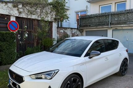 Cupra Leon 52.000 km 23.100 &euro; Bremen 28215