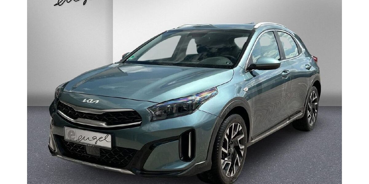 Kia XCeed 17.600 km 20.977 &euro; Wunsiedel 95632