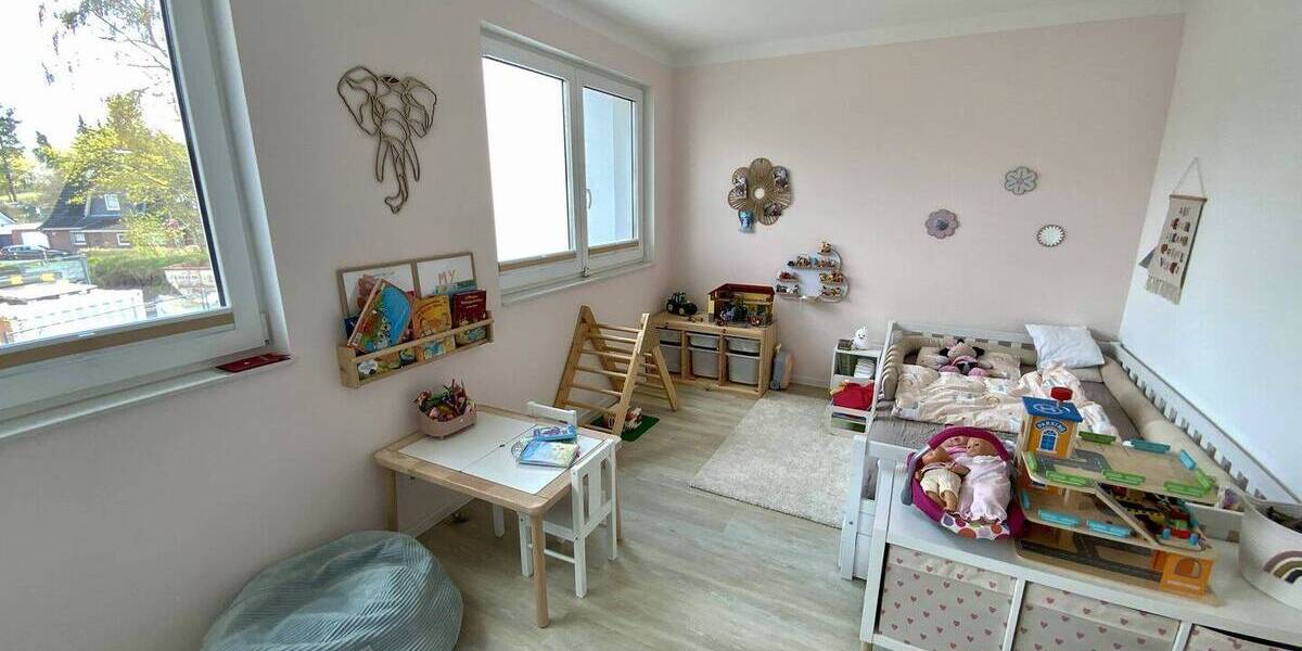 Reihenmittelhaus Bad Schwartau - 5 Zimmer, 160 m&sup2;, 539.000&euro; | Angebot:26274284