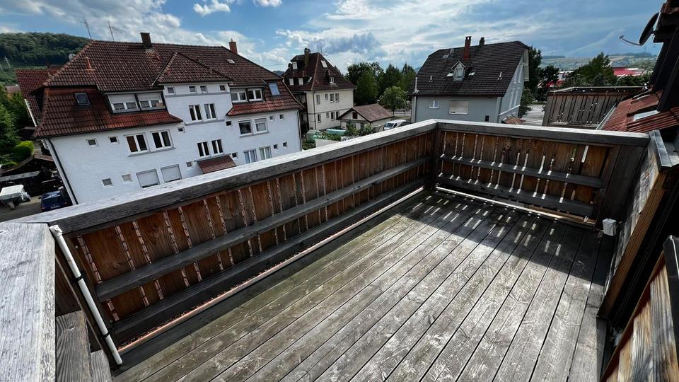 Dachgeschoßwohnung Lörrach Brombach - 3 Zimmer, 76 m&sup2;, 335.000&euro; | Angebot:26342607