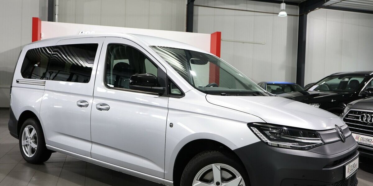 VW Caddy Maxi 1.5 TSI Comfortline / 7-SITZER / LED 27.000 km 27.991 &euro; Hamm 59077