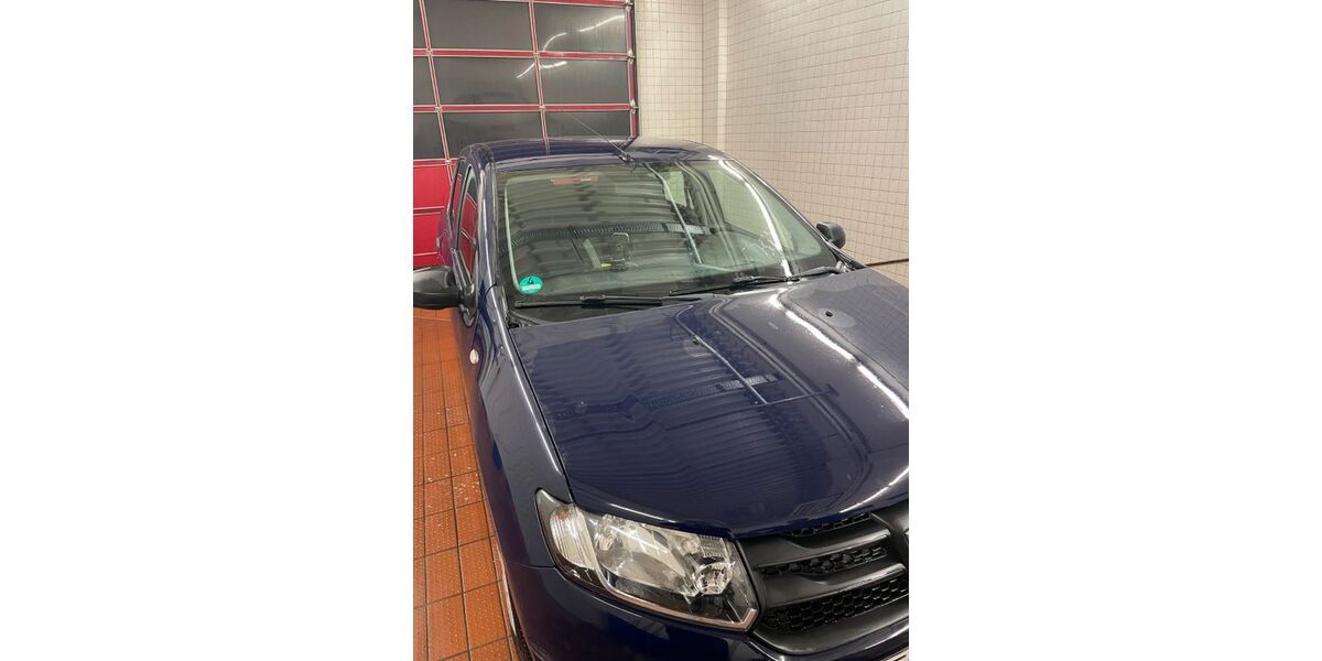 Dacia Sandero 104.000 km 2.200 &euro; Selb 95100