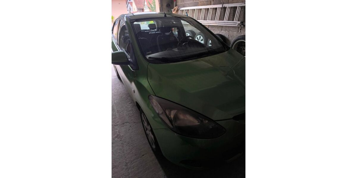 Mazda 2 170.000 km 2.300 &euro; Ebern 96106