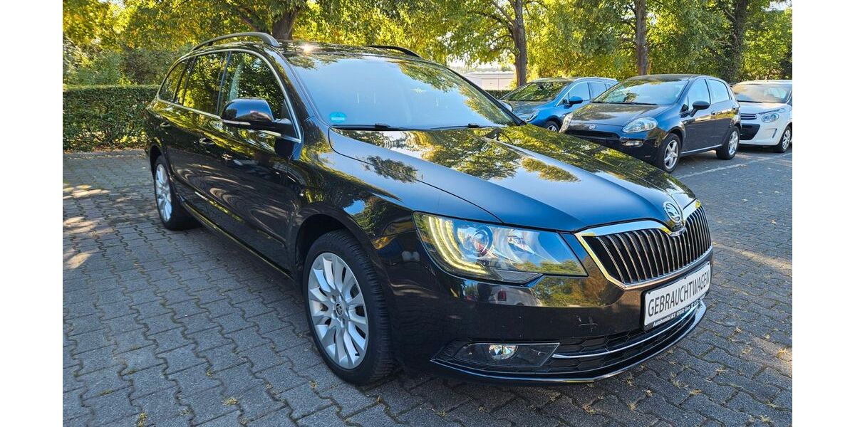 Skoda Superb 136.005 km 11.490 &euro; Gera 07552