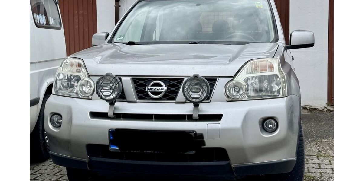 Nissan X-Trail 240.000 km 1.000 &euro; Bickenbach 64404