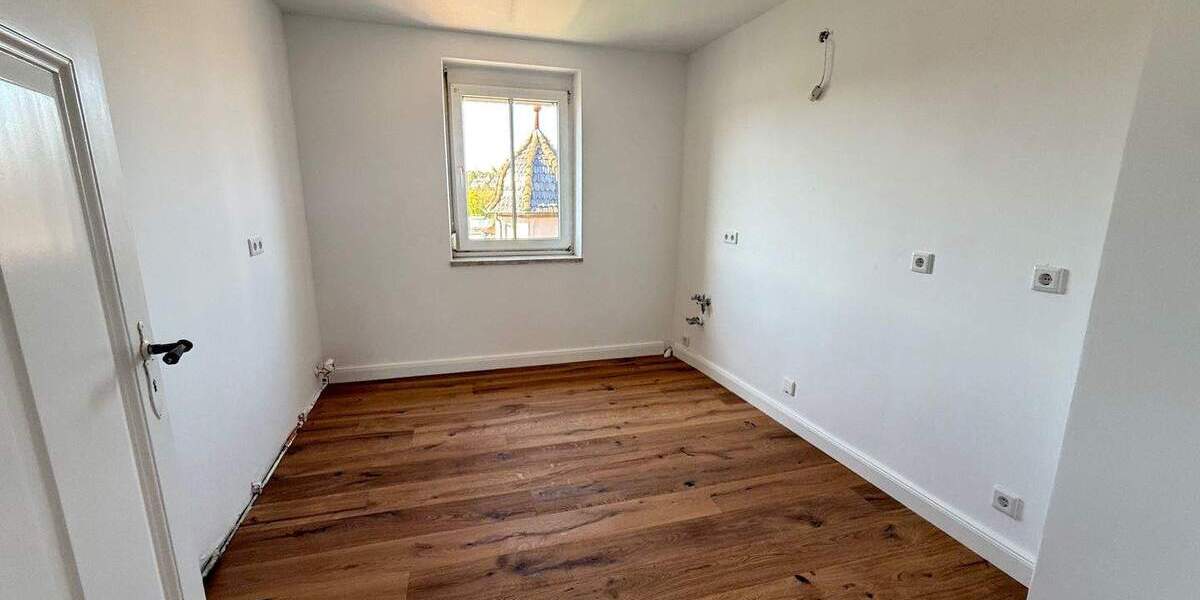 Etagenwohnung Neustadt an der Aisch Neustadt - 4 Zimmer, 295.000&euro; | Angebot:26308350