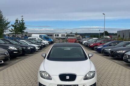 Seat Leon 74.000 km 6.899 &euro; Bad Wurzach 88410
