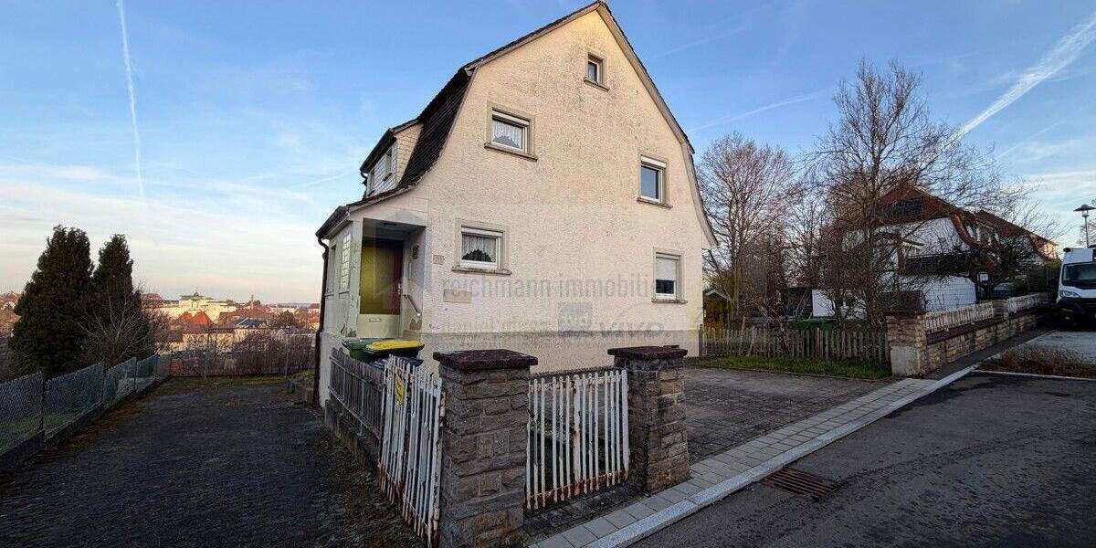 Mehrfamilienhaus, Wohnhaus Donaueschingen - 6 Zimmer, 127 m&sup2;, 375.000&euro; | Angebot:24836448