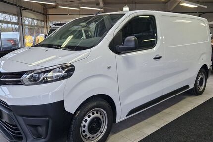Toyota Proace (Verso) 32.143 km 22.890 &euro; Winterberg 59955