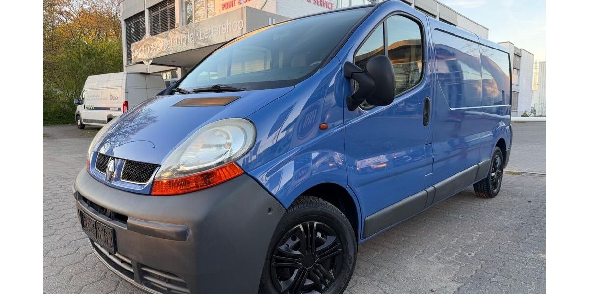 Renault Trafic 198.600 km 4.980 &euro; Hamburg 22115