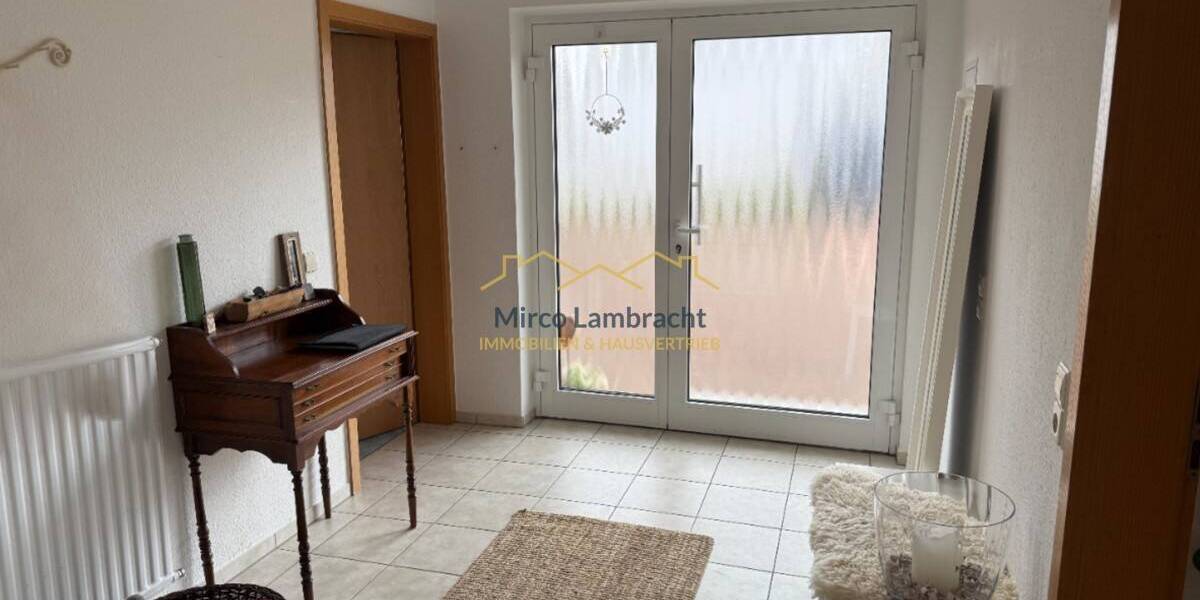 Mehrfamilienhaus, Wohnhaus Neuenburg am Rhein / Grißheim Grißheim - 8 Zimmer, 282 m&sup2;, 685.000&euro; | Angebot:25814957