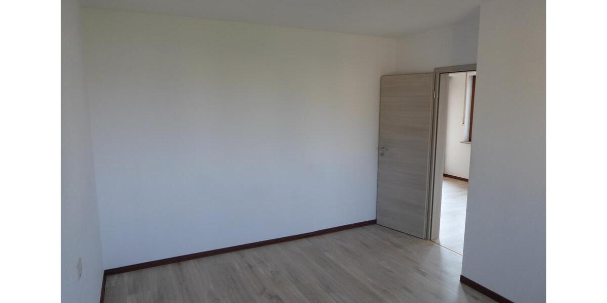 Etagenwohnung Remshalden - 2 Zimmer, 63 m&sup2;, 720&euro; | Angebot:24838405