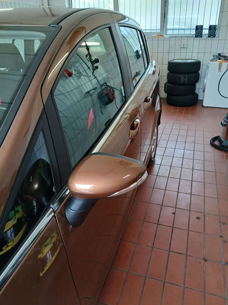 B-Max
