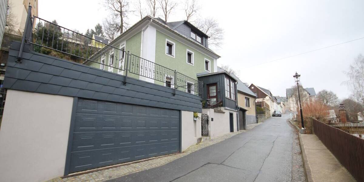 Einfamilienhaus Annaberg-Buchholz OT Buchholz Annaberg - 4 Zimmer, 160 m&sup2;, 800&euro; | Angebot:26686648